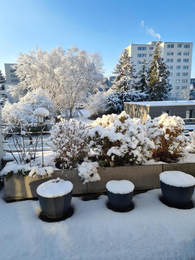 Apartmán Cosi - Komfortables Privatzimmer Mit Grosser Terrasse Und Parkplatz Kreuzlingen Exteriér fotografie